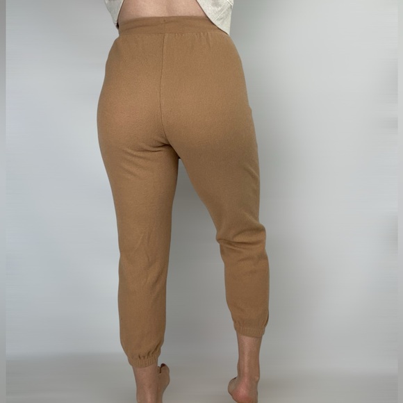 SKIMS Waffle Knit Joggers High Rise Loungewear Casual Sweatpants Tan‎ - Picture 2 of 5